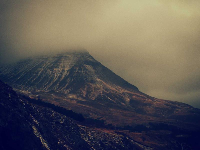 艺数复兴<br>NFT策展与数字艺术交易台